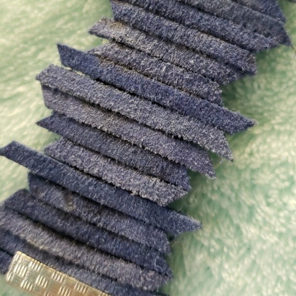 100% Blue Suede Wrist Wrap - Picture 7 of 8